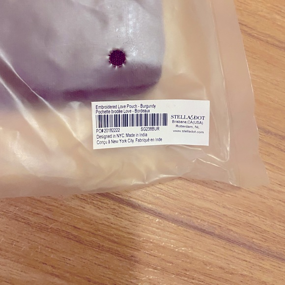 Stella & Dot Embroidered Love Pouch - Picture 4 of 4